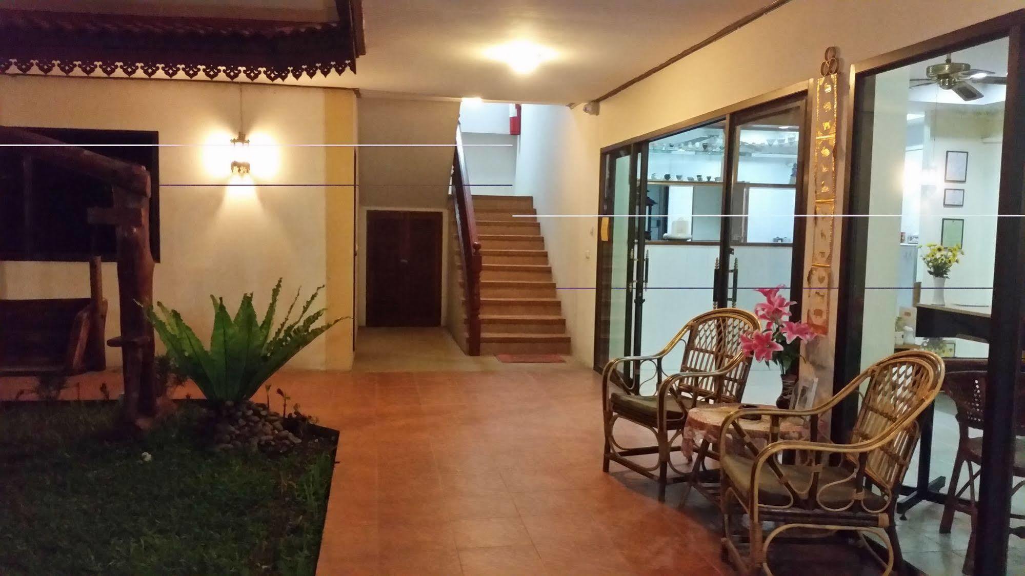 Villa Oranje Chiang Mai Exterior foto
